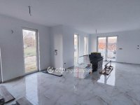 Eladó családi ház, Gyenesdiáson 135 M Ft, 4 szobás