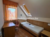 Kiadó téglalakás, albérlet, Pécsett 75 E Ft / hó, 1 szobás