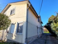 Eladó családi ház, Szentendrén 135 M Ft, 3+2 szobás