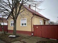 Eladó családi ház, Hajdúböszörményen 53 M Ft, 3 szobás