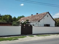 Eladó családi ház, Balatonkenesén 89.9 M Ft, 3 szobás