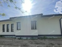 Eladó családi ház, Kecskeméten 65.9 M Ft, 4 szobás