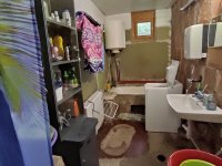 Eladó családi ház, Székesfehérvárott 24 M Ft, 2 szobás