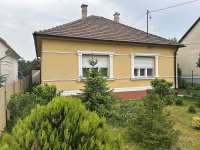 Eladó családi ház, XVII. kerületben 89.9 M Ft, 2 szobás