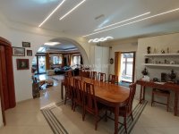Eladó családi ház, XV. kerületben 350 M Ft, 7 szobás