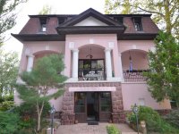 Eladó hotel, Balatonföldváron 995 M Ft / költözzbe.hu