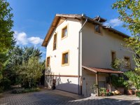 Eladó családi ház, Szentendrén 180 M Ft, 5 szobás
