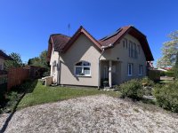 Eladó családi ház, Balatonkeresztúron 119 M Ft, 7 szobás