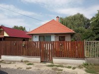 Eladó nyaraló, Szolnokon 42 M Ft, 2 szobás / költözzbe.hu