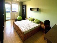 Kiadó panellakás, albérlet, Debrecenben 200 E Ft / hó, 2 szobás