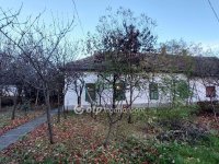 Eladó családi ház, Kisújszálláson 9 M Ft, 2 szobás