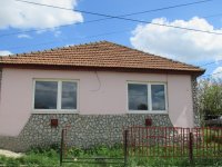 Eladó családi ház, Gesztelyben 8.25 M Ft, 1+1 szobás
