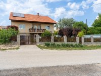 Eladó családi ház, Várpalotán 95 M Ft, 4 szobás