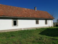 Eladó családi ház, Dömsödön 96 M Ft, 11 szobás