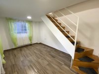 Eladó panellakás, XVII. kerületben, Újlak utcában 28.5 M Ft