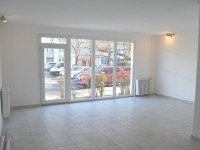 Eladó üzlethelyiség, Szolnokon 26.5 M Ft, 2 szobás