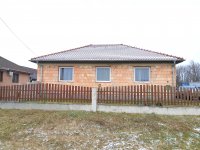 Eladó családi ház, Győrsövényházon 43.5 M Ft, 4+1 szobás