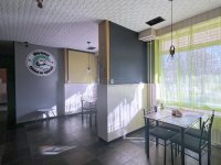Kiadó üzlethelyiség, Szegeden 350 E Ft / hó, 6 szobás