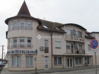 Eladó üzlethelyiség, Nádudvaron, Fő úton 38.3 M Ft