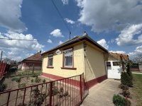 Eladó családi ház, Monoron 57 M Ft, 4 szobás