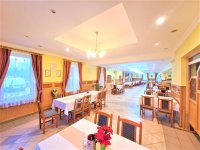 Eladó hotel, Mihályin 130 M Ft / költözzbe.hu