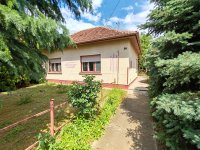 Eladó családi ház, Békéscsabán 27.99 M Ft, 2+1 szobás