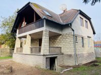 Eladó családi ház, Szentendrén 81.9 M Ft, 4 szobás