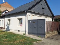 Eladó családi ház, Szolnokon 21.9 M Ft, 1 szobás