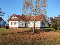Eladó családi ház, Cegléden 78 M Ft, 3 szobás