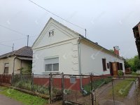 Eladó családi ház, Csokonyavisontán 23.5 M Ft, 3 szobás