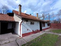 Eladó családi ház, Cegléden 35.9 M Ft, 4 szobás