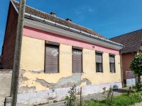 Eladó családi ház, Csurgón 4.9 M Ft, 3 szobás