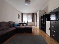 Kiadó téglalakás, albérlet, Pécsett 170 E Ft / hó, 2 szobás