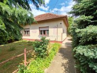 Eladó családi ház, Békéscsabán 27.99 M Ft, 2+1 szobás