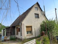 Eladó családi ház, Hajdúböszörményen 6 M Ft, 1+1 szobás