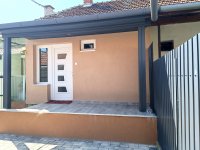 Eladó ikerház, Gyulán 27.5 M Ft, 2 szobás / költözzbe.hu