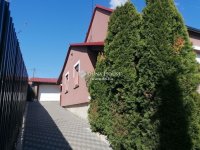 Eladó családi ház, Komlón 48.5 M Ft, 3 szobás