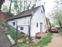 Eladó családi ház, Kesztölcön 22 M Ft, 2 szobás