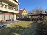 Eladó családi ház, II. kerületben, Kertváros utcában 250 M Ft
