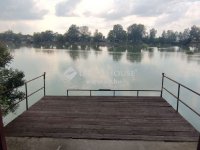 Eladó nyaraló, Cegléden 21 M Ft, 2 szobás / költözzbe.hu