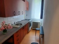 Kiadó téglalakás, albérlet, Debrecenben 180 E Ft / hó, 2 szobás