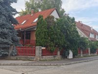 Eladó családi ház, Százhalombattán 84.9 M Ft, 4 szobás