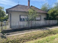 Eladó családi ház, Pusztaapátin 12.9 M Ft, 2 szobás