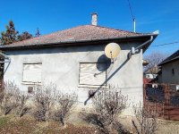Eladó családi ház, Túrkevén 19.5 M Ft, 2 szobás