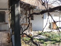 Eladó családi ház, Békésen 15.5 M Ft, 3 szobás