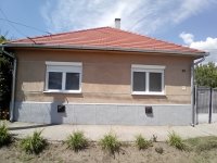 Eladó családi ház, Hatvanban 45 M Ft, 2+1 szobás