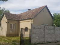 Eladó családi ház, Ádándon, Zrínyi Miklós utcában 33 M Ft