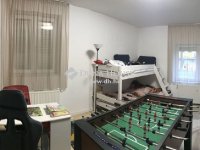 Eladó családi ház, Esztergomban 125 M Ft, 4 szobás
