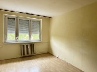 Eladó panellakás, Kecskeméten 35.7 M Ft, 2 szobás