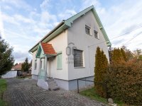 Eladó családi ház, Gödön 89.9 M Ft, 6 szobás